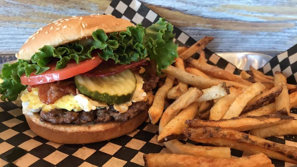 Smash N Dash Burgery | restaurant | 30428 Sussex Hwy, Laurel, DE 19956, USA | 3027155710 OR +1 302-715-5710