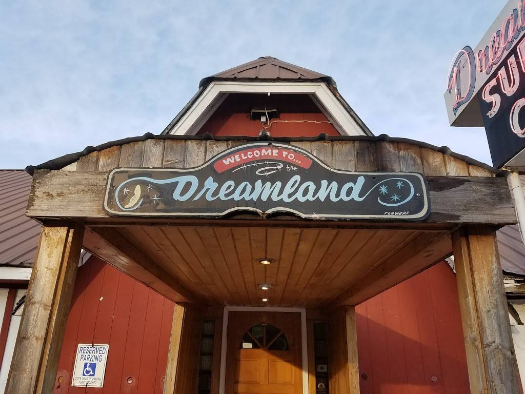 Dreamland Supper Club | restaurant | 4368 County Rd E, South Range, WI 54874, USA | 7153983706 OR +1 715-398-3706