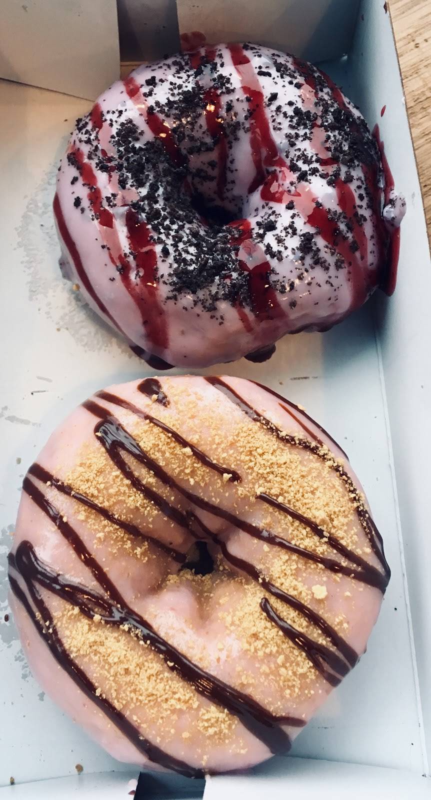 Duck Donuts - Pinecrest | bakery | 200 Park Ave Suite 140, Highland Hills, OH 44122, USA | 2163310184 OR +1 216-331-0184
