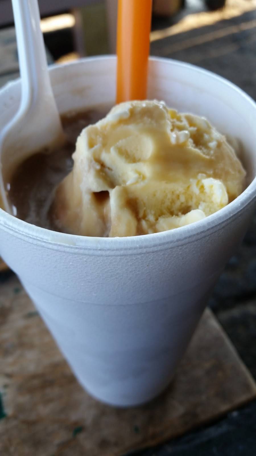 Wins Drive-In | restaurant | 310 N A St, Oxnard, CA 93030, USA | 8054876203 OR +1 805-487-6203