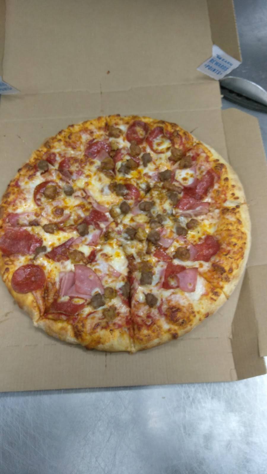 Dominos Pizza | meal delivery | 686 Union Ave, Memphis, TN 38103, USA | 9015273030 OR +1 901-527-3030