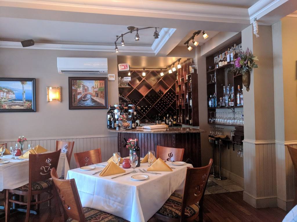 Da Franco & Tony | restaurant | 2815 Middletown Rd, Bronx, NY 10461, USA | 7186842815 OR +1 718-684-2815