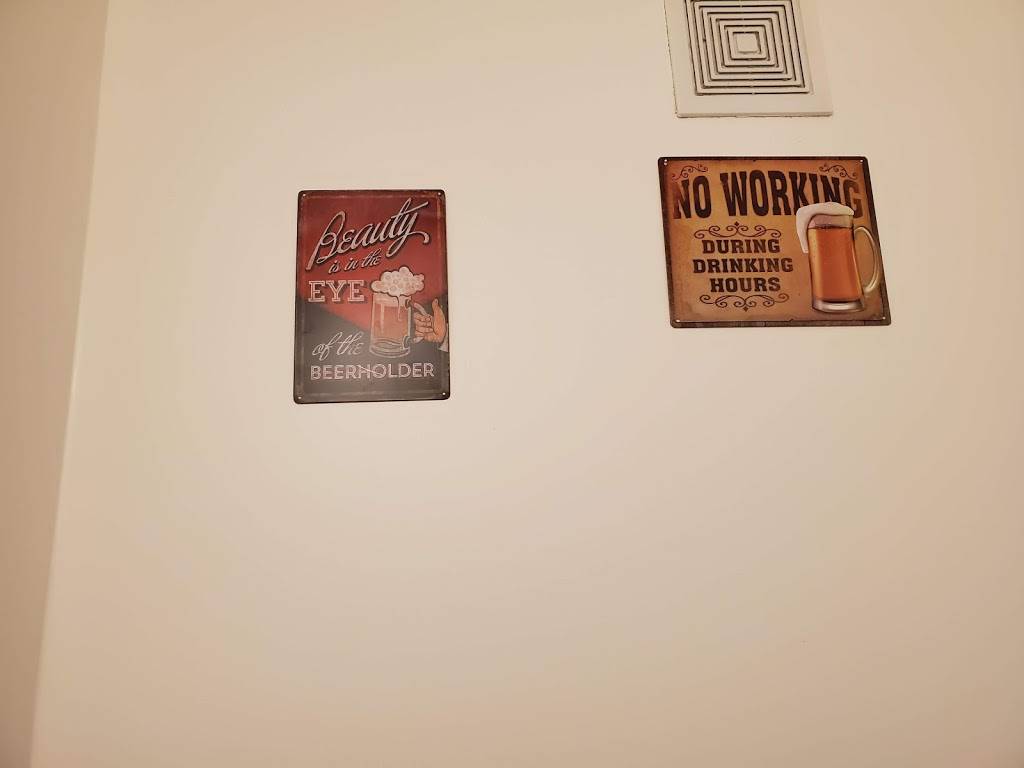 Ocean Pours Taproom | restaurant | 759 Ocean Shores Blvd NW, Ocean Shores, WA 98569, USA | 3609409180 OR +1 360-940-9180