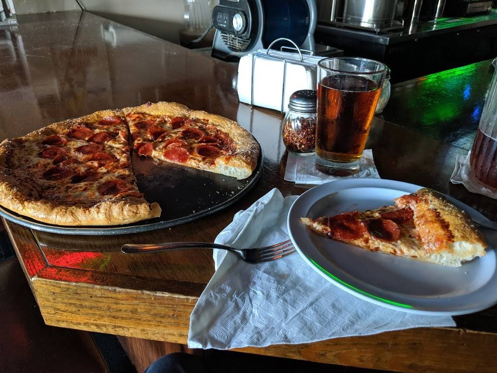 Rockys Cafe & Pizza | restaurant | 2262 Lake Harbin Rd, Morrow, GA 30260, USA | 4043634646 OR +1 404-363-4646