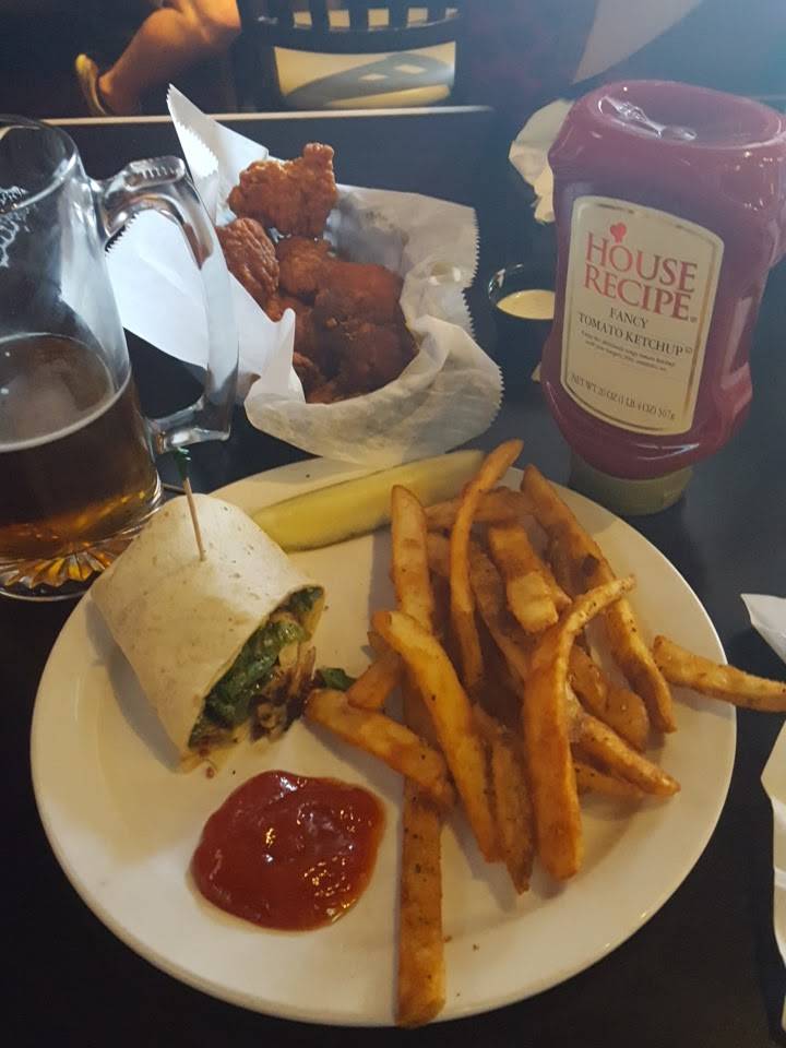 The Grotto at Capones | restaurant | 2804 W Michigan Ave, Kalamazoo, MI 49006, USA | 2692767000 OR +1 269-276-7000