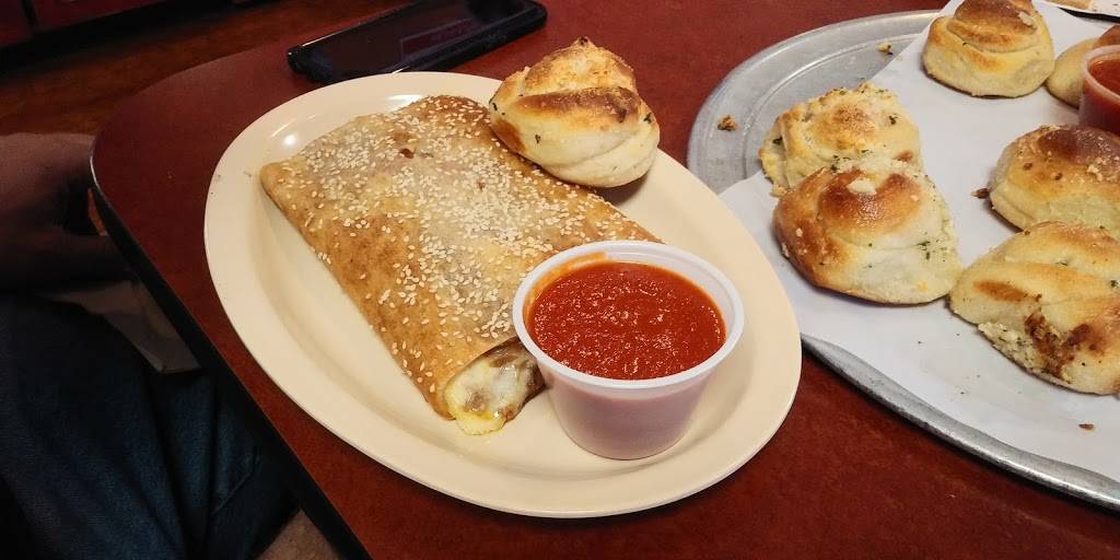 Due Amici Pizza | restaurant | 5346 Prosperity Church Rd, Charlotte, NC 28269, USA | 7049481999 OR +1 704-948-1999