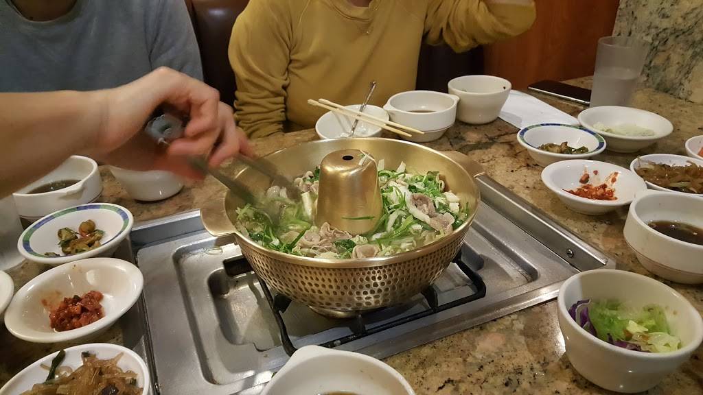 Seoul Garden Restaurant | restaurant | 1833 W Olympic Blvd, Los Angeles, CA 90006, USA | 2133868477 OR +1 213-386-8477