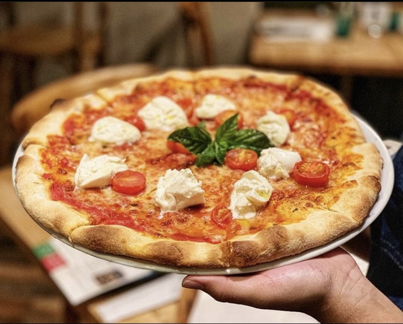 Pizza Lovers Bistro | restaurant | 1860 N Nob Hill Rd, Plantation, FL 33322, USA | 9543063297 OR +1 954-306-3297