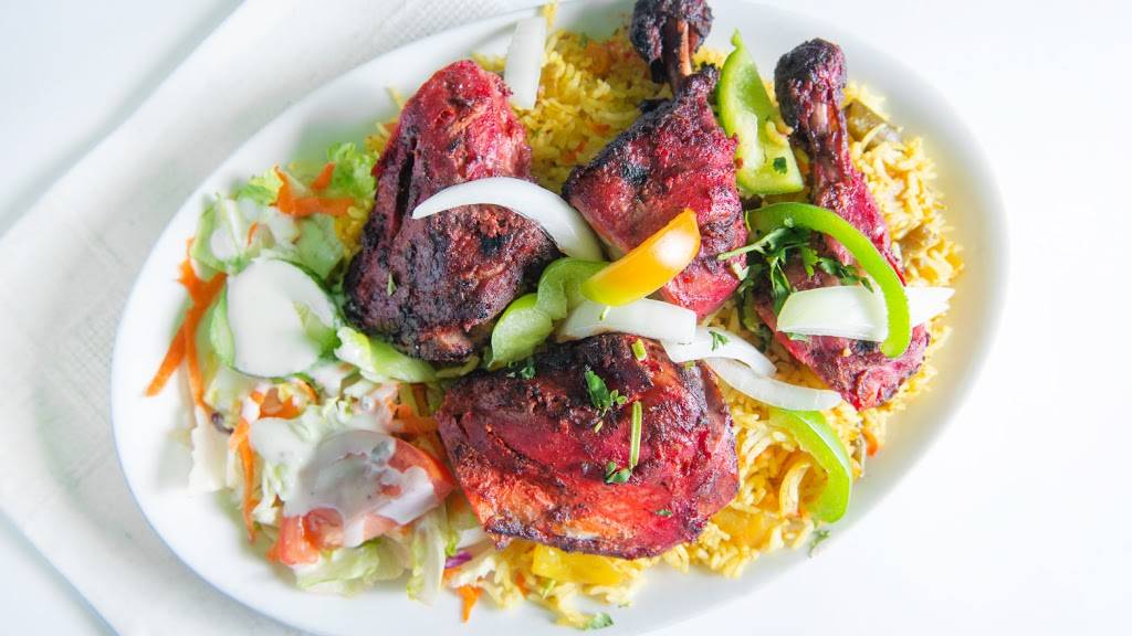 Spices of India | restaurant | 1114 Avenue Cartier, Québec, QC G1R 2S5, Canada | 4185224979 OR +1 418-522-4979