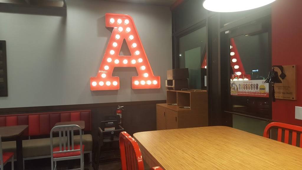 Arbys | meal takeaway | 5640 W Cortaro Farms Rd, Oro Valley, AZ 85742, USA | 5205722102 OR +1 520-572-2102