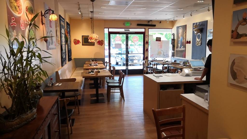 Yangs Beef Noodles | restaurant | 1719 Decoto Rd, Union City, CA 94587, USA | 5104313100 OR +1 510-431-3100