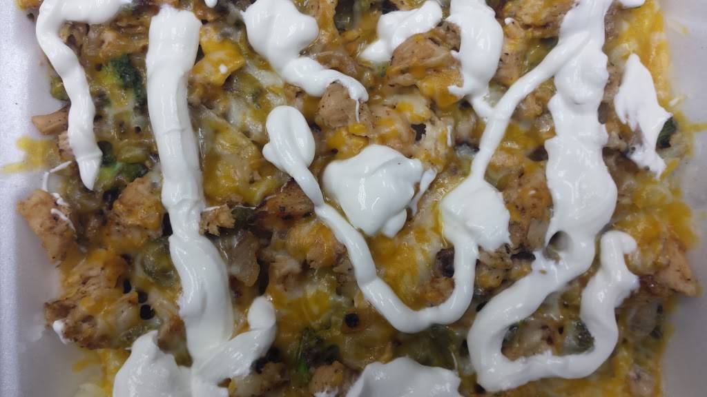 St Louis Fish & Chicken &Grill | restaurant | 5800 Page Blvd, St. Louis, MO 63112, USA | 3142610400 OR +1 314-261-0400