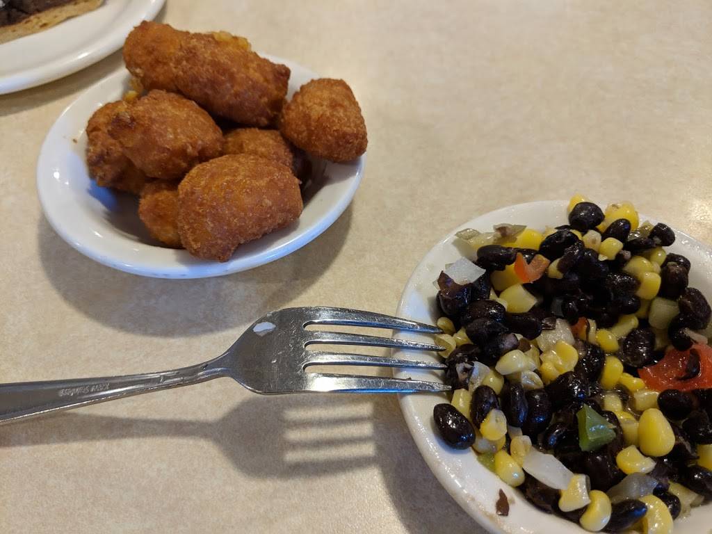 K&W Cafeterias | restaurant | 2629 Ramada Rd, Burlington, NC 27215, USA | 3362264745 OR +1 336-226-4745