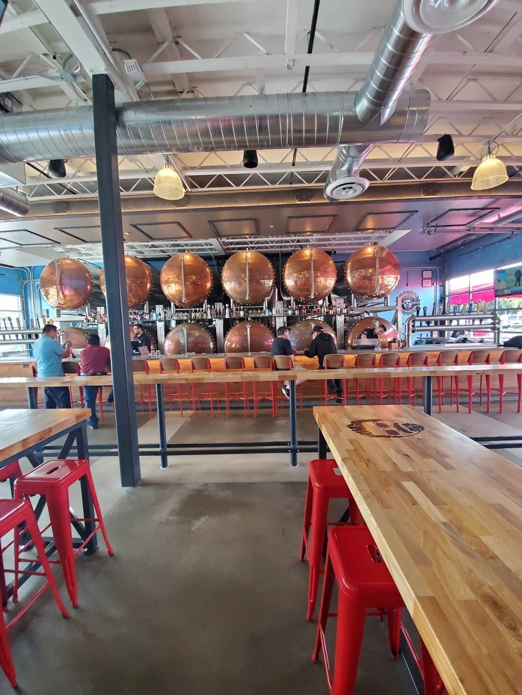 Colin Cowherds The Herd | restaurant | 21770 Del Amo Cir E, Torrance, CA 90503, USA | 3102949838 OR +1 310-294-9838