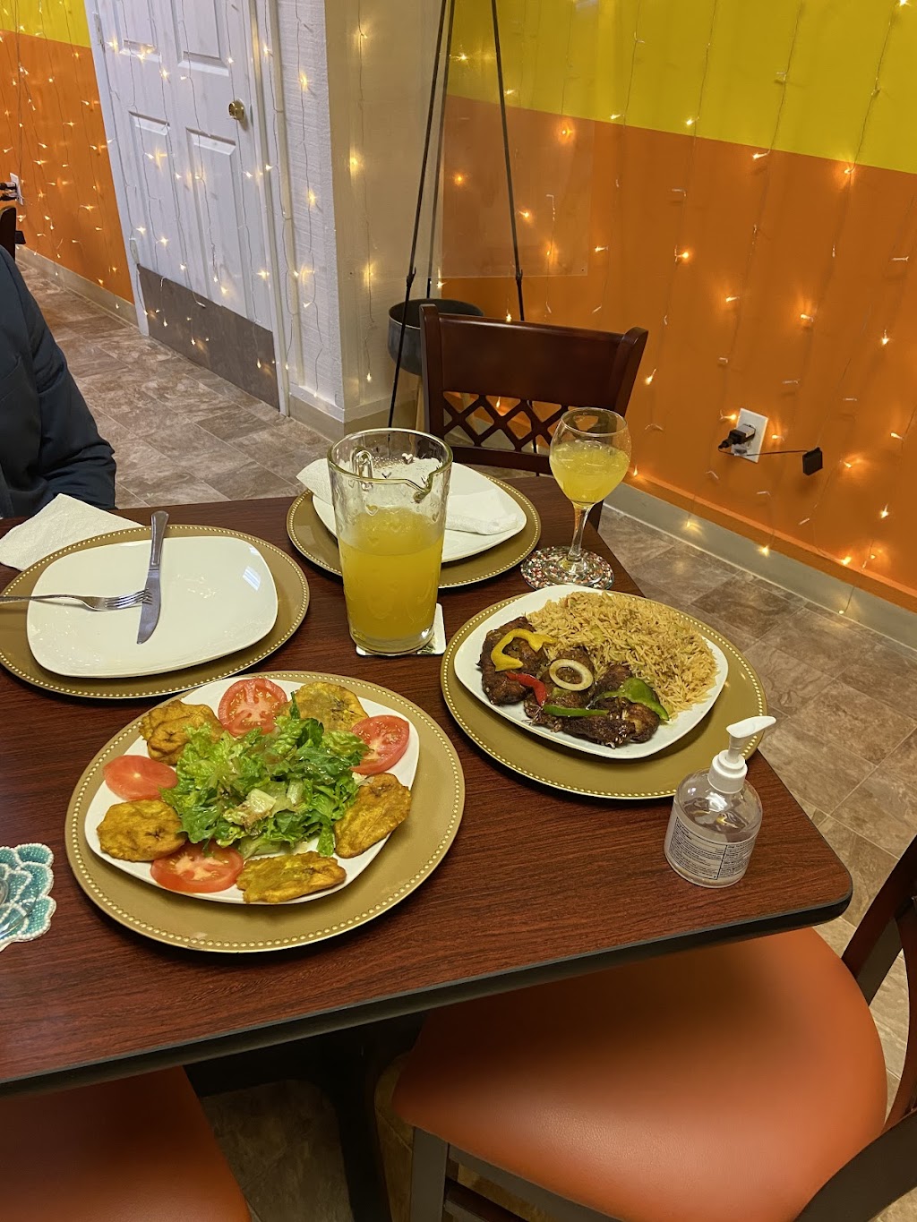 509 Island Fritay Restaurant | restaurant | 2151 E Dublin Granville Rd, Columbus, OH 43229, USA | 6142593200 OR +1 614-259-3200