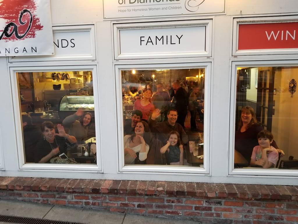 Italia by Chef Langan | restaurant | 15705 Main St NE, Duvall, WA 98019, USA | 4253186259 OR +1 425-318-6259