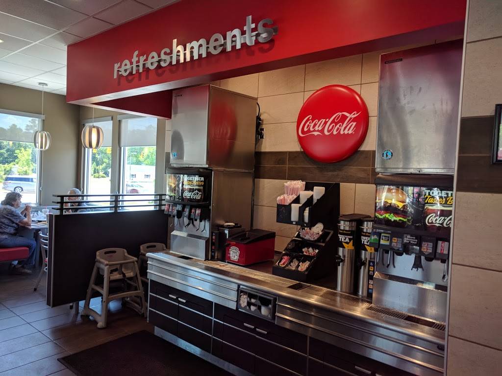 Hardees | restaurant | 3820 M L King Jr. Boulevard, New Bern, NC 28560, USA | 2526336149 OR +1 252-633-6149