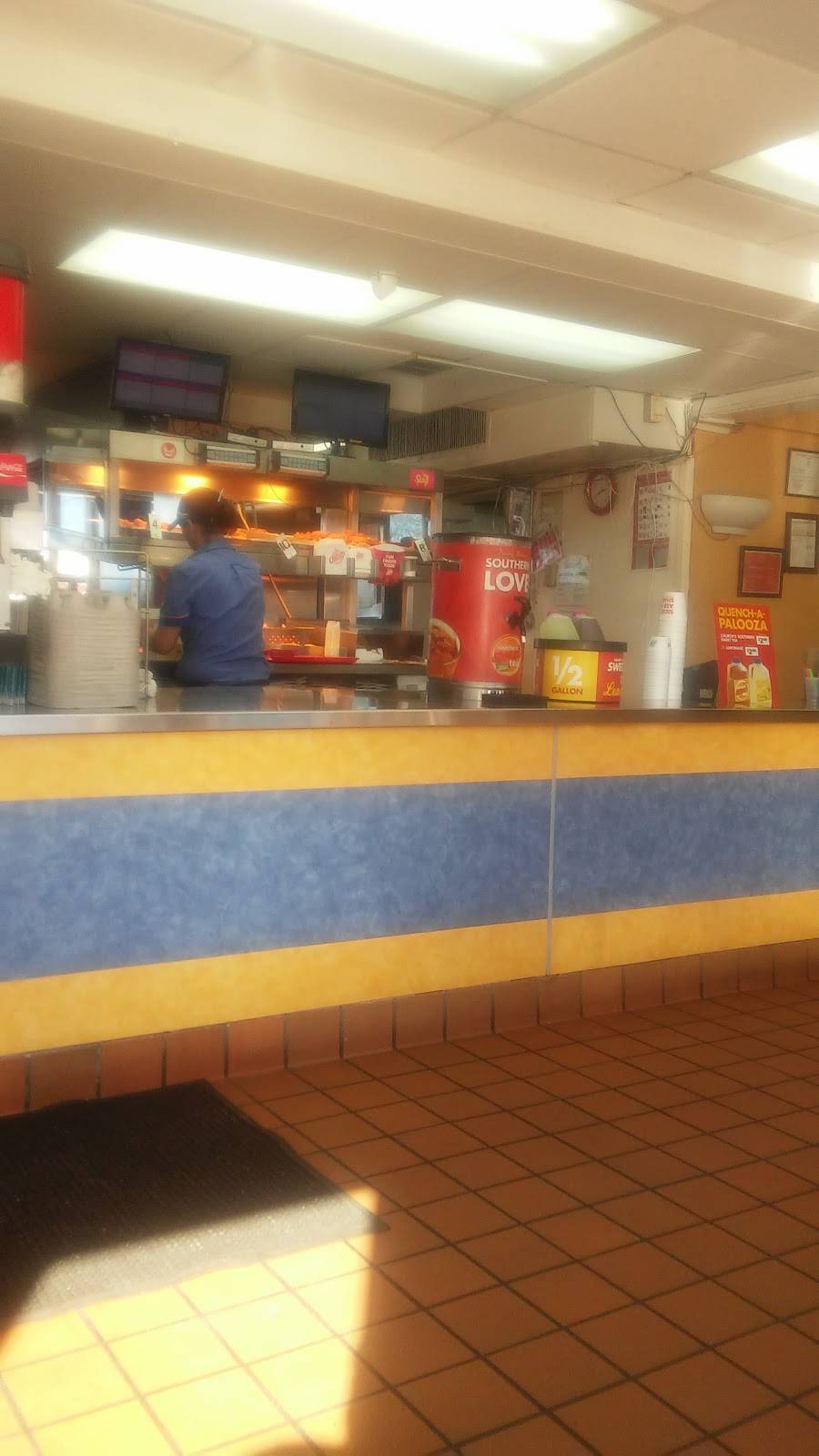 Churchs Chicken | restaurant | 2410 S Zang Blvd, Dallas, TX 75224, USA | 2149469634 OR +1 214-946-9634