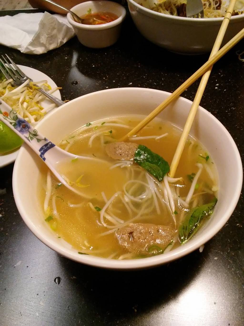 Pho Noodle & Asian Cuisine | restaurant | 1035 N Hwy 77, Waxahachie, TX 75165, USA | 9729378881 OR +1 972-937-8881