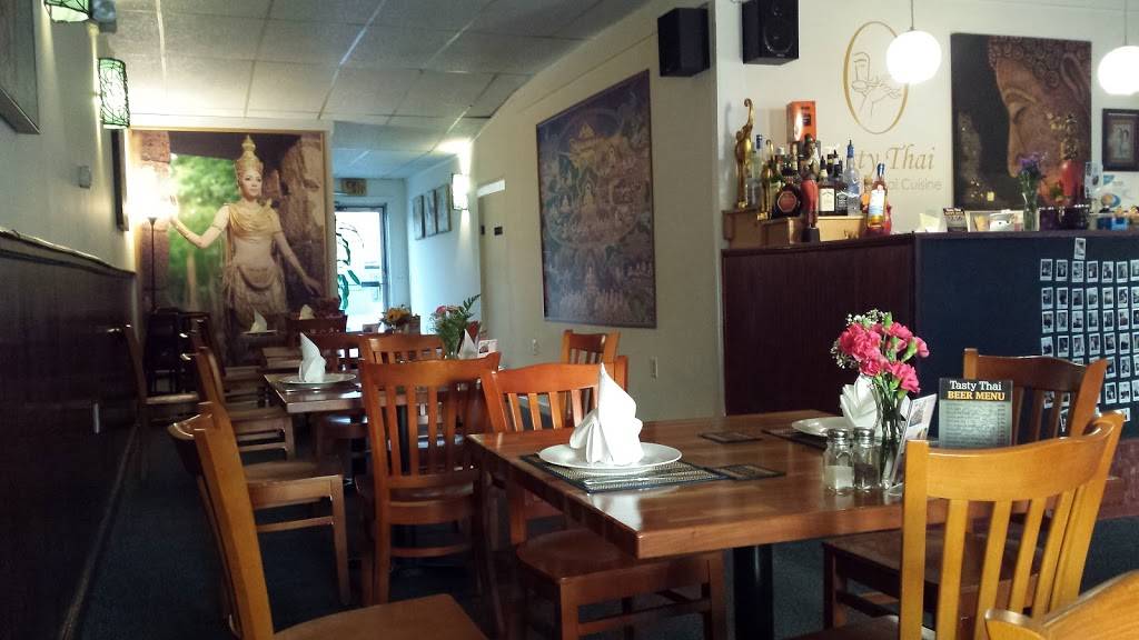 Tasty Thai | restaurant | 182 State Rd, Kittery, ME 03904, USA | 2074399988 OR +1 207-439-9988