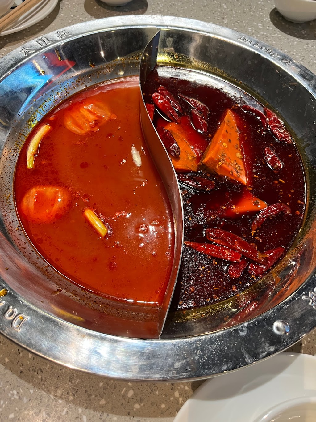 Da Long Yi Hot Pot | restaurant | 42-22 Crescent St, Queens, NY 11101, USA | 9178895539 OR +1 917-889-5539
