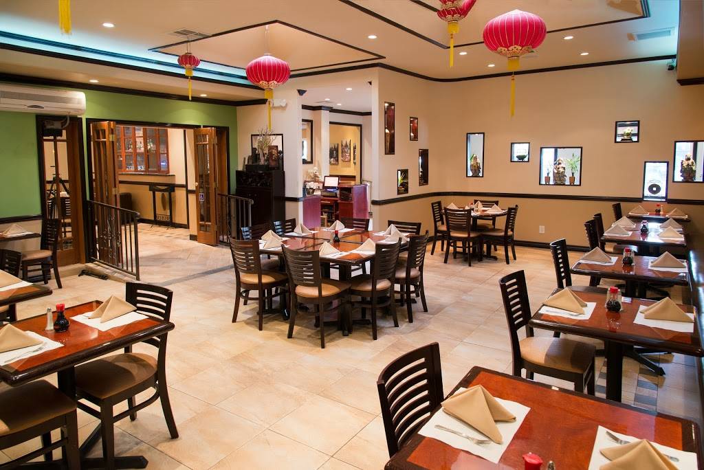 New Canton Restaurant | restaurant | 13015 Philadelphia St, Whittier, CA 90601, USA | 5626987315 OR +1 562-698-7315