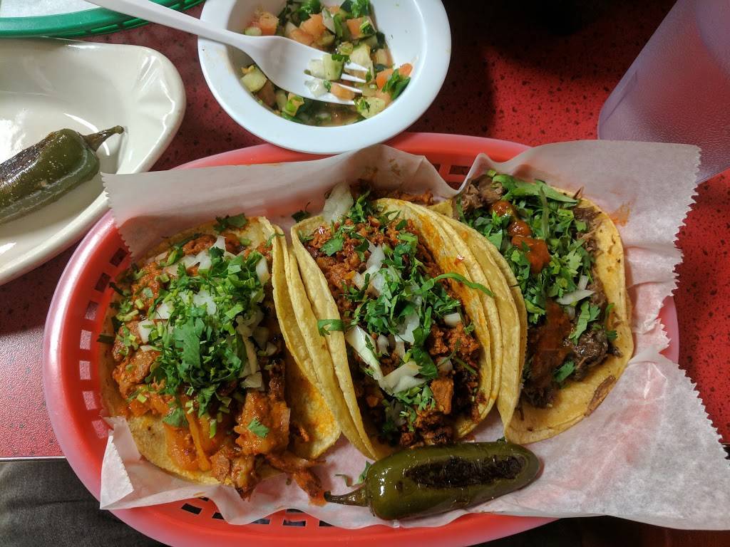 Taqueria El Mezquite | restaurant | 1756 W 18th St, Chicago, IL 60608, USA | 3127330402 OR +1 312-733-0402