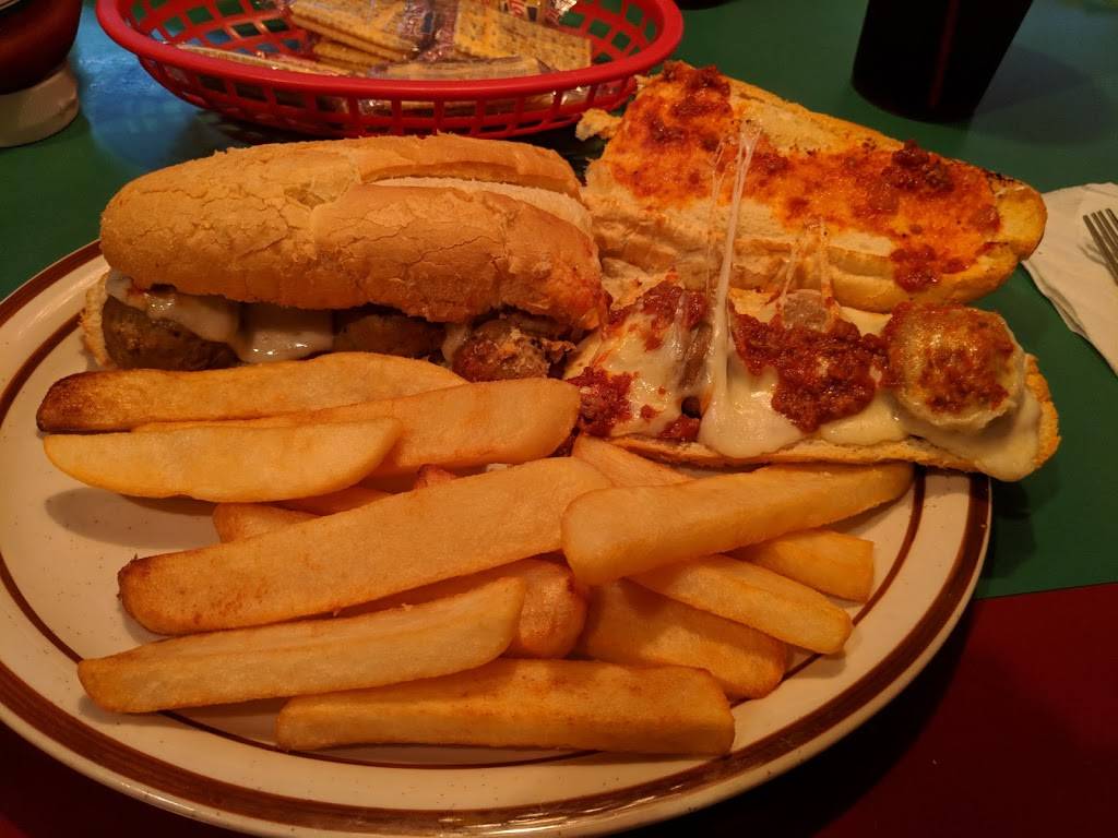 Twins Pizza & Steaks | restaurant | 1104 N Main St, LaFayette, GA 30728, USA | 7066381125 OR +1 706-638-1125