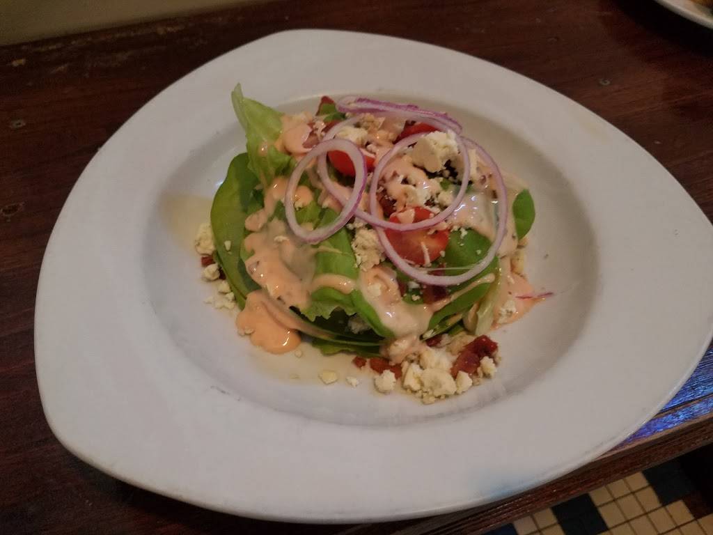 Della Roses Avenue Tavern | restaurant | 8153 Honeygo Blvd, Baltimore, MD 21236, USA | 4109338861 OR +1 410-933-8861