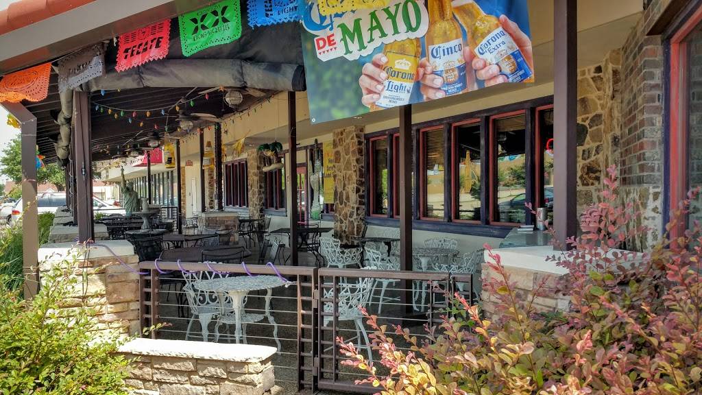 Frijoles Cafe Y Cantina | restaurant | 5142 Rufe Snow Dr, North Richland Hills, TX 76180, USA | 8175774174 OR +1 817-577-4174