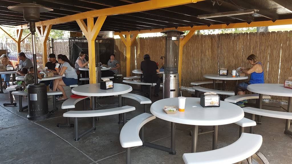 Chandos Tacos | restaurant | 863 Arden Way, Sacramento, CA 95691, USA | 9166418226 OR +1 916-641-8226