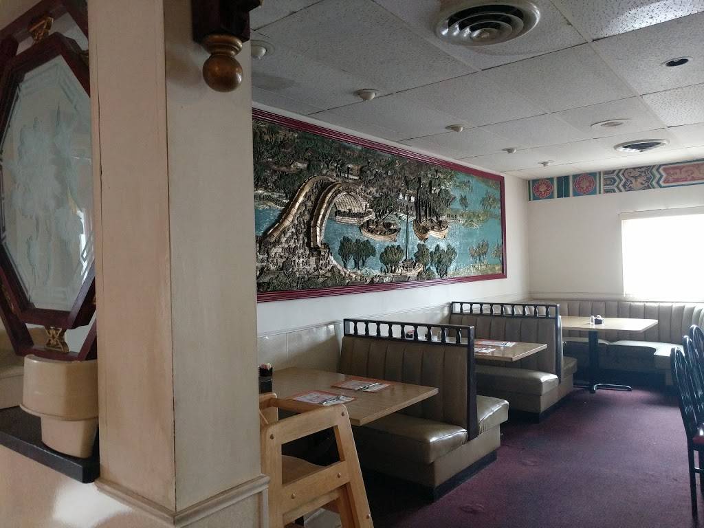 Yips ChopStick House | restaurant | 1024 E 53rd St, Anderson, IN 46013, USA | 7656428380 OR +1 765-642-8380