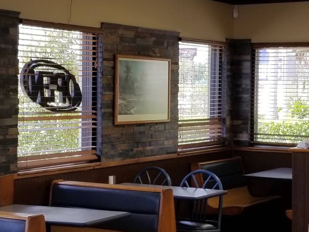 Buds Chicken & Seafood | restaurant | 4661 Okeechobee Blvd, West Palm Beach, FL 33417, USA | 5614780044 OR +1 561-478-0044