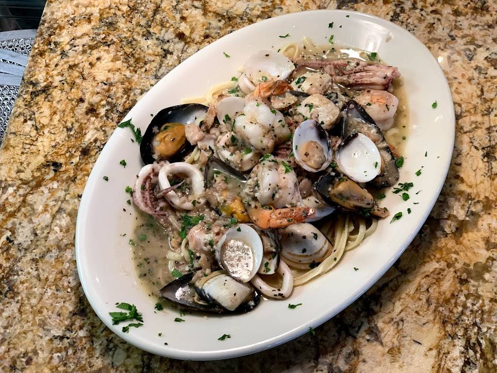 Valenti’s Italian Restaurant & Bar | restaurant | 222 FL-870 Suite 103, Lauderdale-By-The-Sea, FL 33308, USA | 9549002773 OR +1 954-900-2773