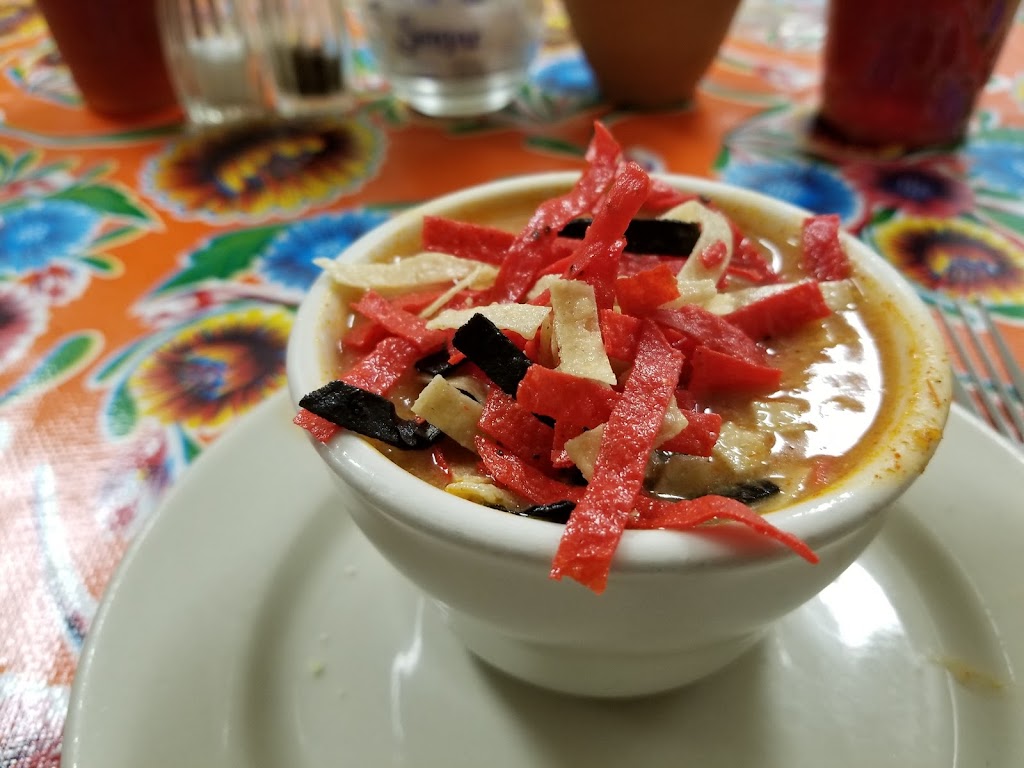 The Brown Bag | restaurant | 414 Veterans Blvd, Del Rio, TX 78840, USA | 8307684837 OR +1 830-768-4837