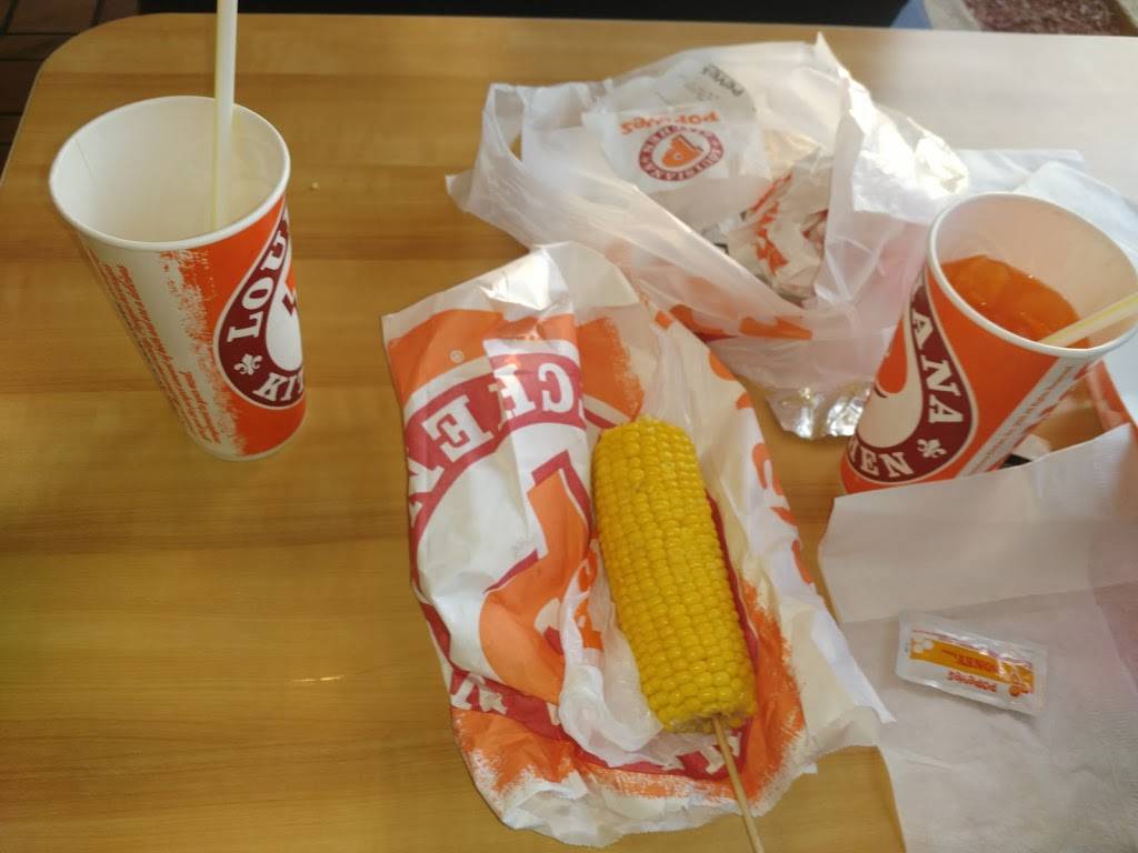 Popeyes Louisiana Kitchen | restaurant | 11240 Veterans Memorial Dr, Houston, TX 77067, USA | 2818470506 OR +1 281-847-0506