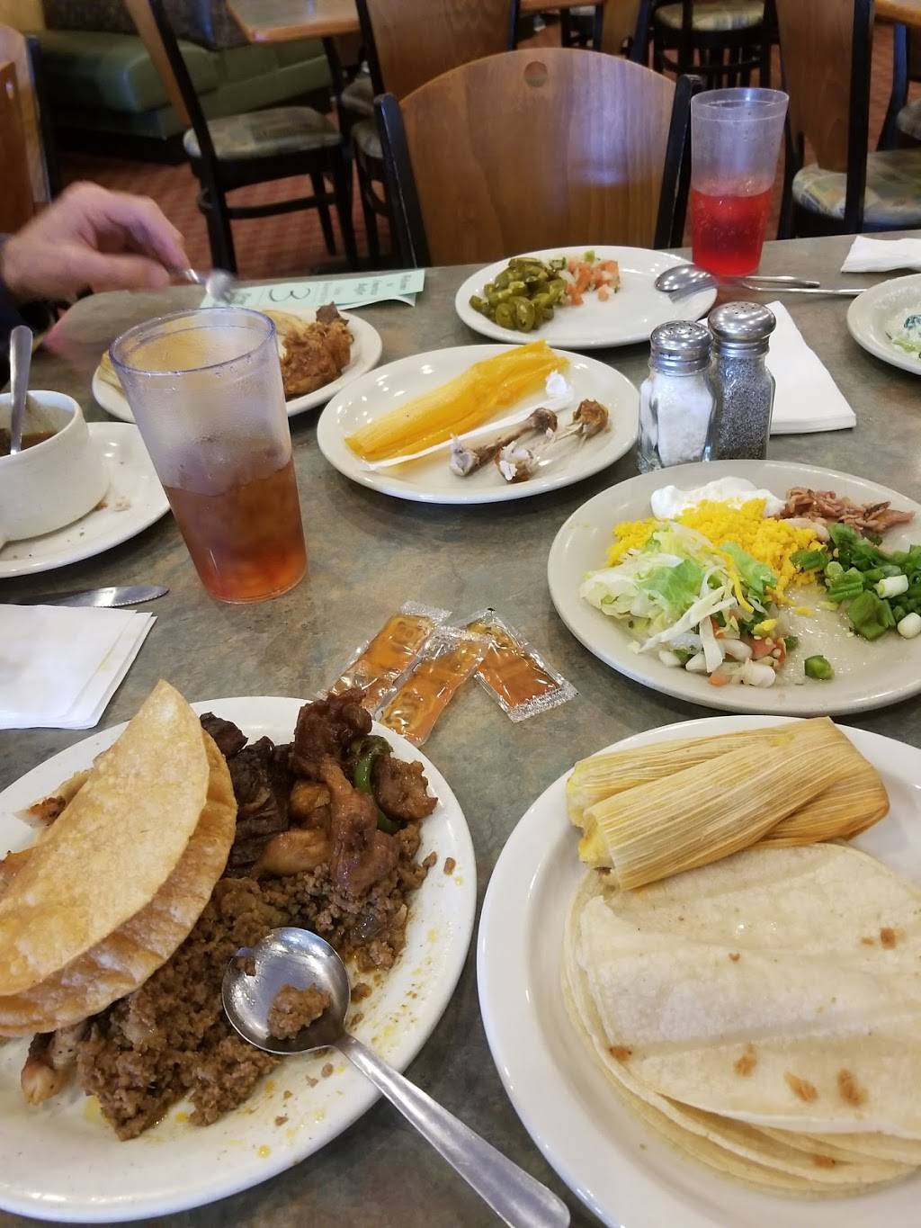 America Buffet | restaurant | 12815 Southwest Fwy, Stafford, TX 77477, USA | 2812426363 OR +1 281-242-6363