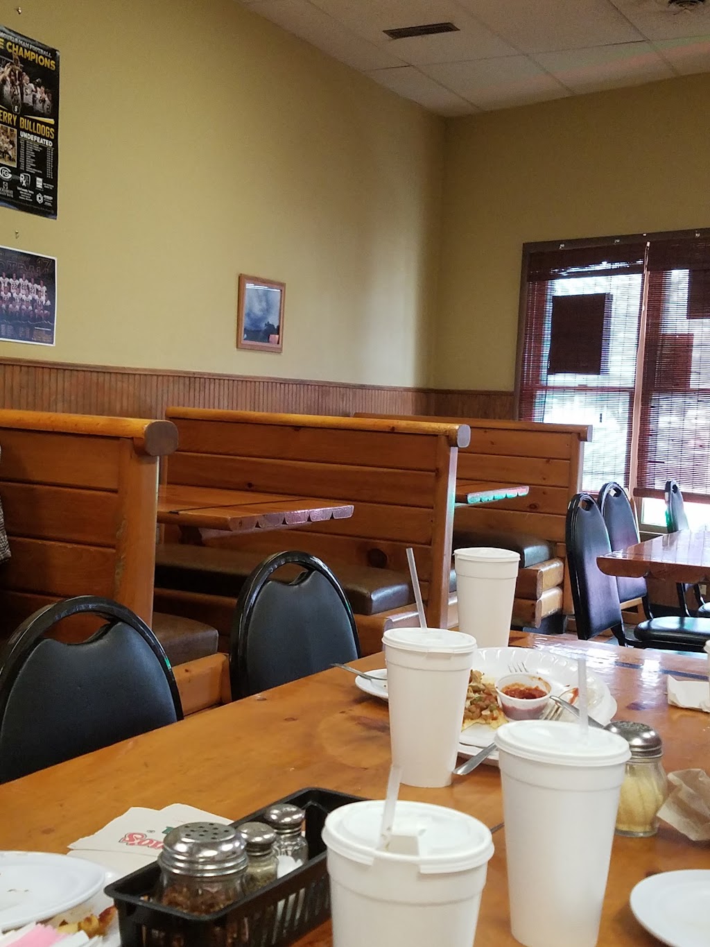 Gambinos Pizza | meal delivery | 120 N Park St, Stanberry, MO 64489, USA | 6607832222 OR +1 660-783-2222