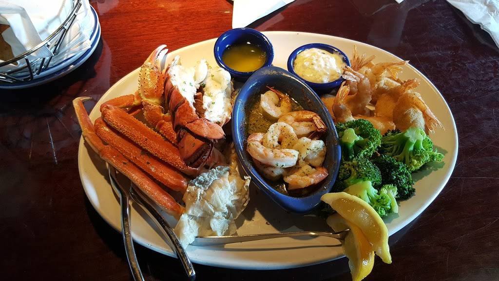 Red Lobster | restaurant | 455 Gateway Dr, Brooklyn, NY 11239, USA | 7189642057 OR +1 718-964-2057