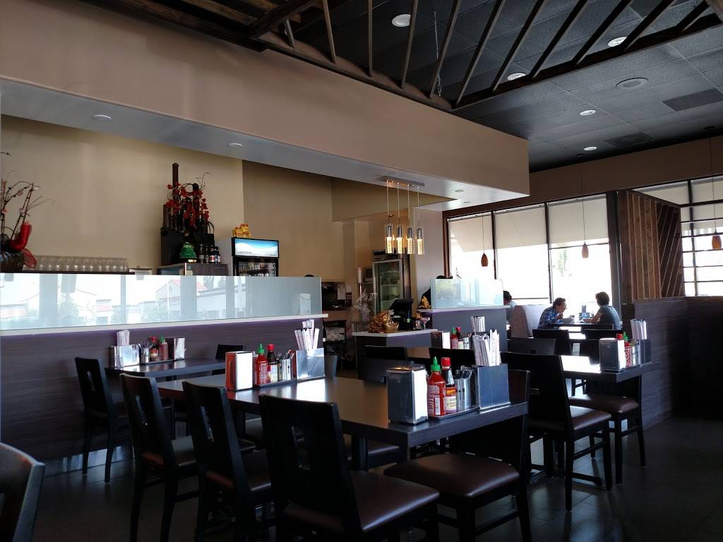 Simply Pho | restaurant | 23775 El Toro Rd, Lake Forest, CA 92630, USA | 9494468333 OR +1 949-446-8333