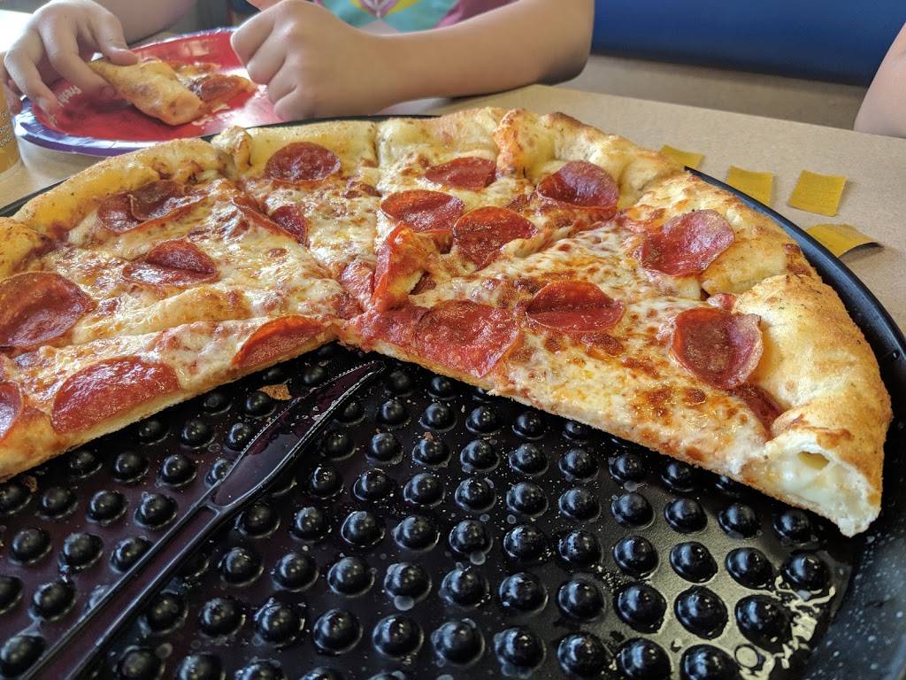 Chuck E. Cheeses | restaurant | 2300 N Rose Dr, Placentia, CA 92870, USA | 7145724105 OR +1 714-572-4105