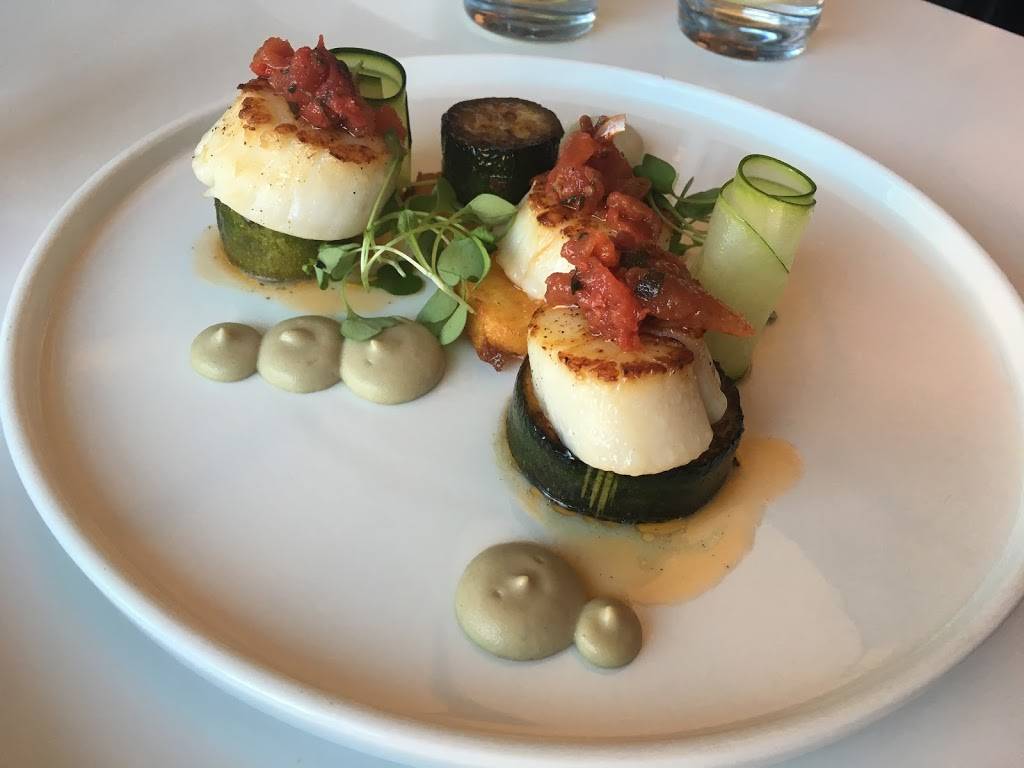 Restaurant Wellington | restaurant | 3629 Rue Wellington, Verdun, QC H4G 1T9, Canada | 5144191646 OR +1 514-419-1646