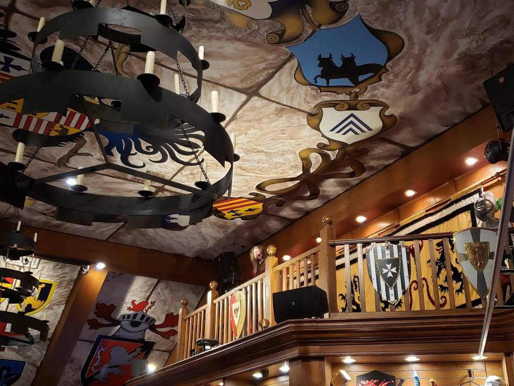 Medieval Times Dinner & Tournament | restaurant | 2021 N Stemmons Fwy, Dallas, TX 75207, USA | 2147611801 OR +1 214-761-1801