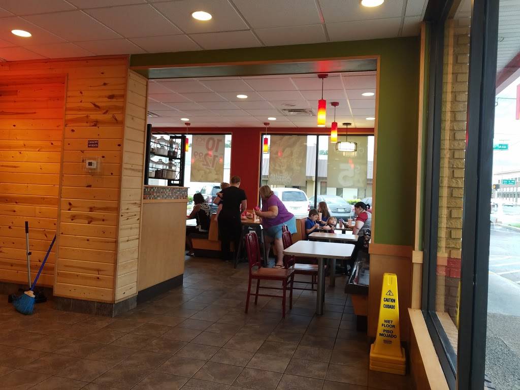 Popeyes Louisiana Kitchen | restaurant | 25 6th St SW, Winter Haven, FL 33880, USA | 8632932388 OR +1 863-293-2388