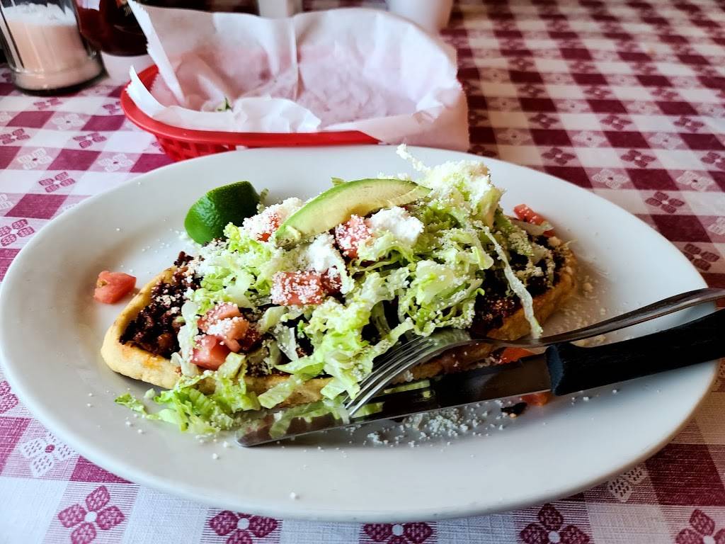 El Ranchito | restaurant | 4318 S 24th St, Omaha, NE 68107, USA | 4027319717 OR +1 402-731-9717