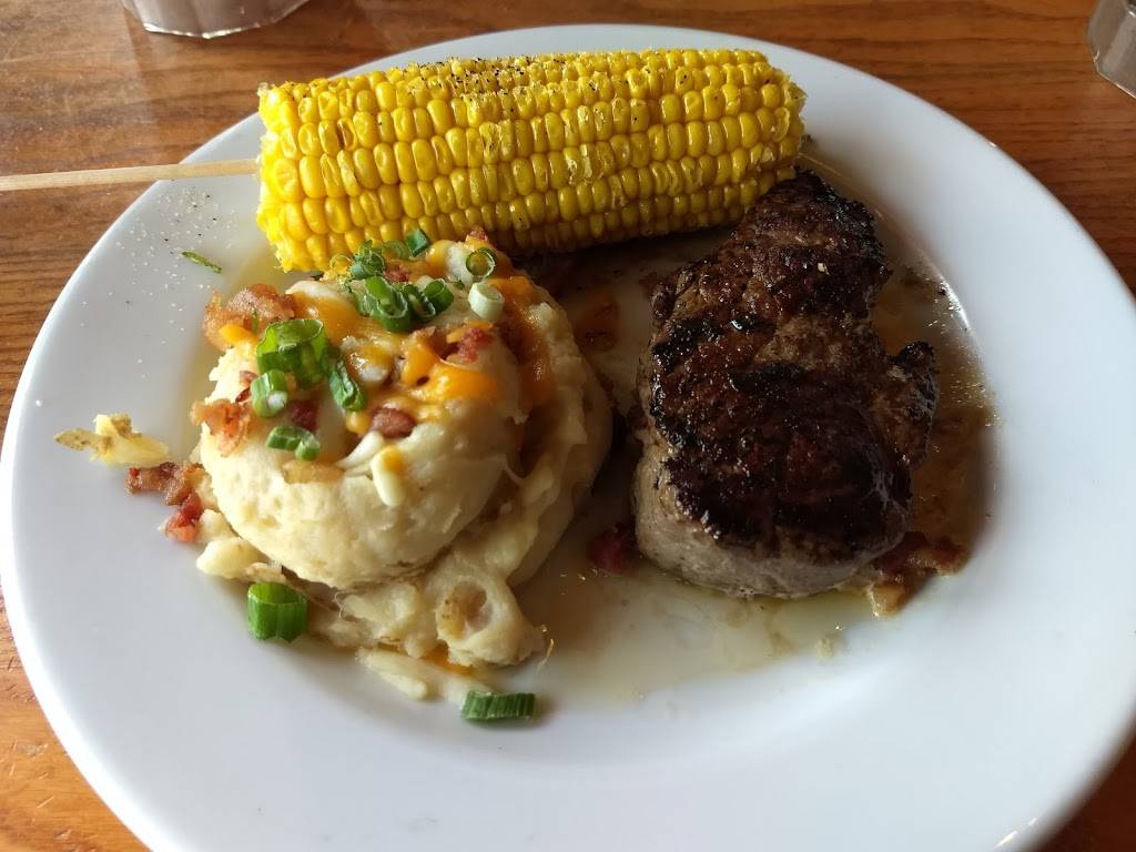 Chilis Grill & Bar | meal takeaway | 800 Oviedo Mall Boulevard, Oviedo, FL 32765, USA | 4073662263 OR +1 407-366-2263