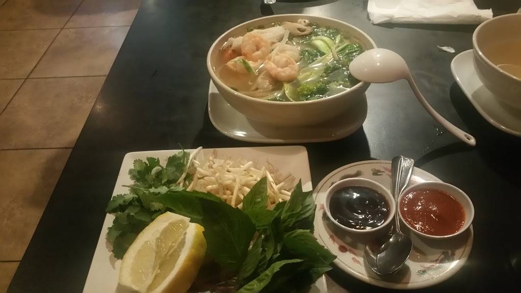 Totties Asian Fusion (South Scottsdale Location) | restaurant | 7901 E Thomas Rd, Scottsdale, AZ 85251, USA | 4809700633 OR +1 480-970-0633