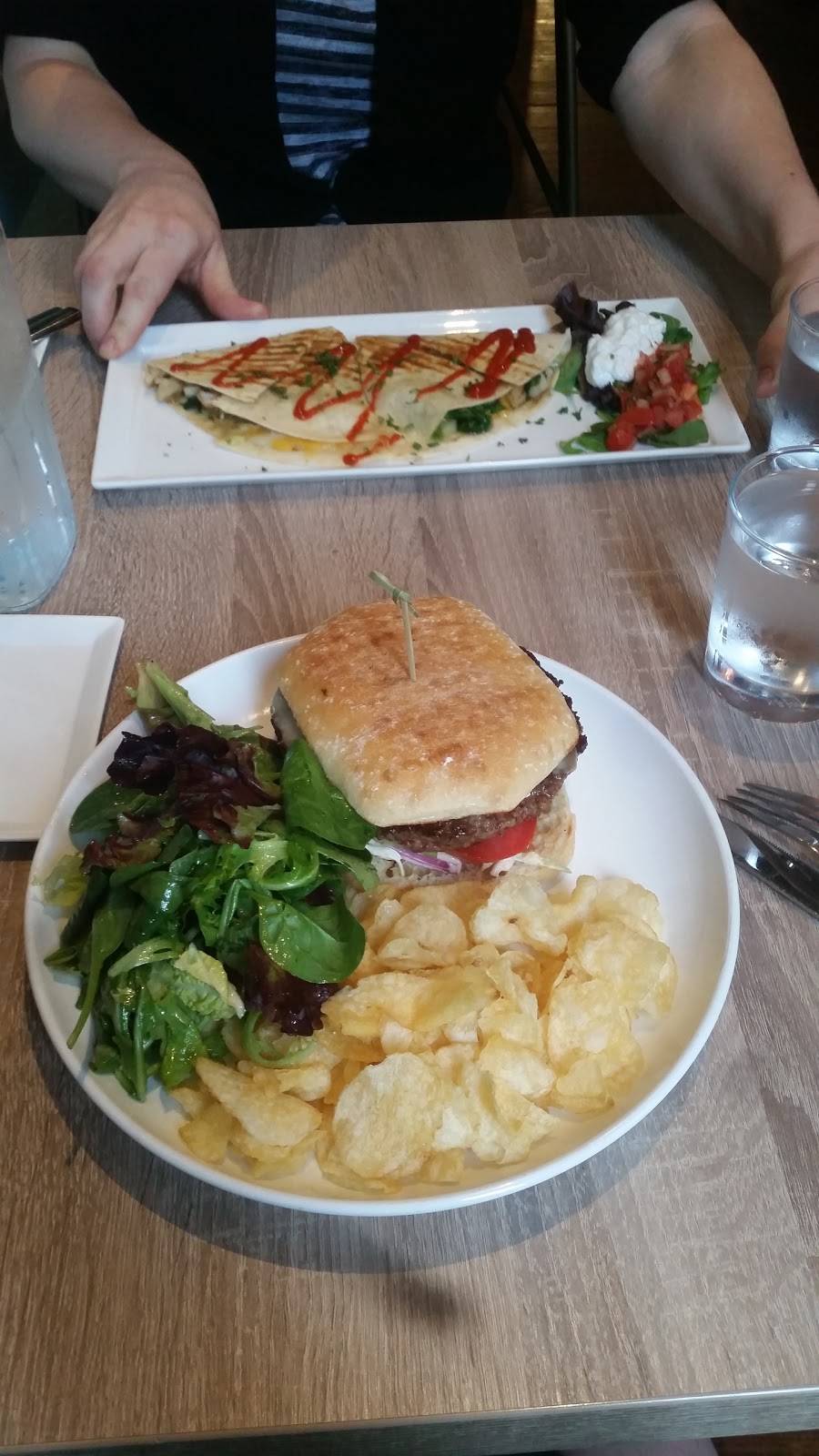 Sonoma Cellar | restaurant | 207 King St, Alexandria, VA 22314, USA | 7035669867 OR +1 703-566-9867