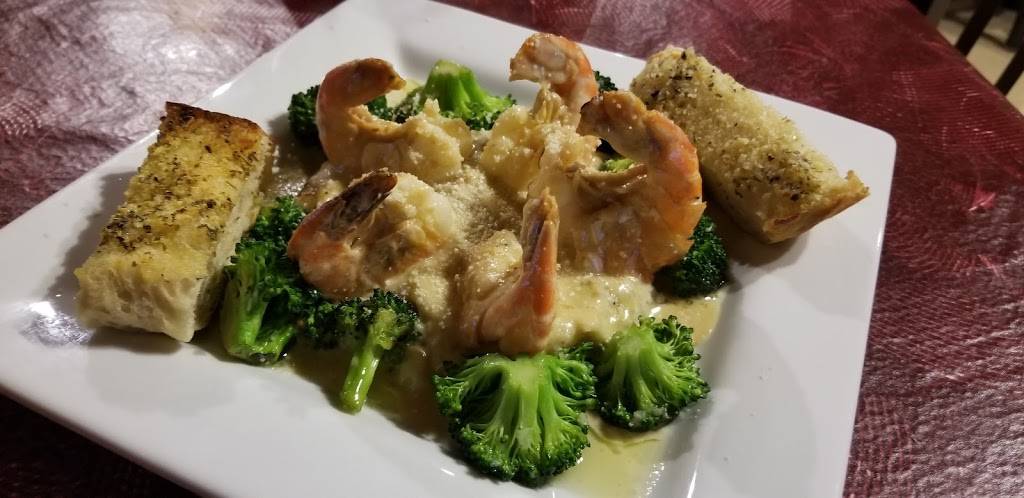 Lucianos Ristoranti | restaurant | 103 W Ludington Ave, Ludington, MI 49431, USA | 2318432244 OR +1 231-843-2244