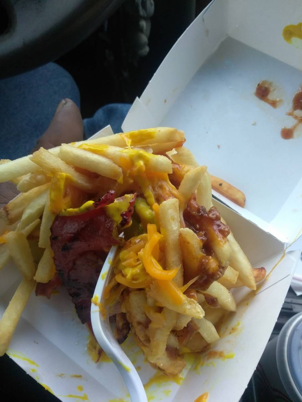 Wienerschnitzel | restaurant | 4111 Woodruff Ave, Lakewood, CA 90713, USA | 5624252535 OR +1 562-425-2535